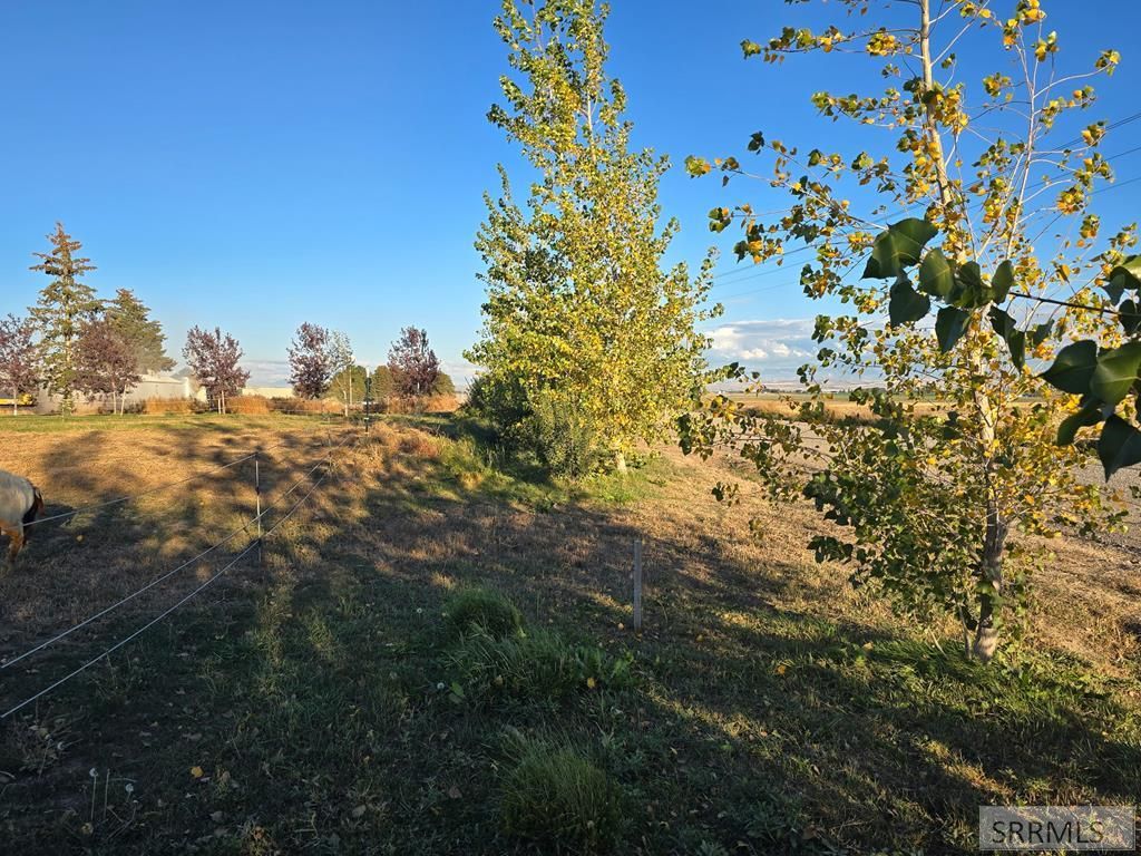 Image 76 of property listing at 5566 W 49th N, Idaho Falls, ID 83402