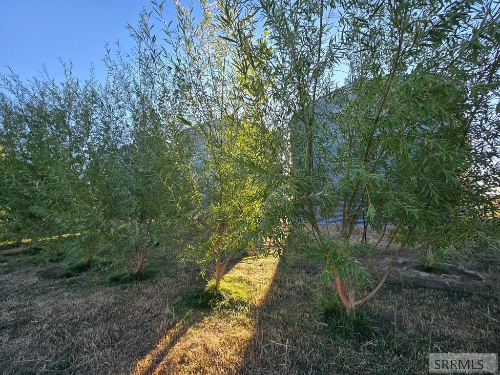 Image 82 of property listing at 5566 W 49th N, Idaho Falls, ID 83402