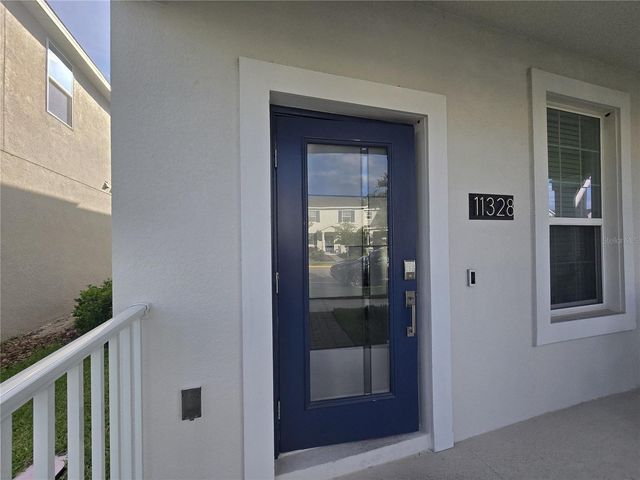11328 LISTENING DRIVE, Orlando, FL 32832
