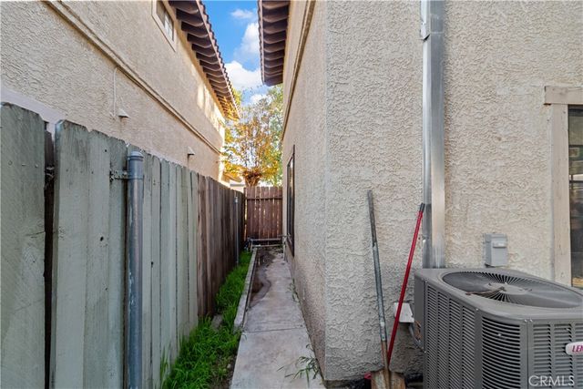 1021 S Reservoir, Pomona, CA 91766