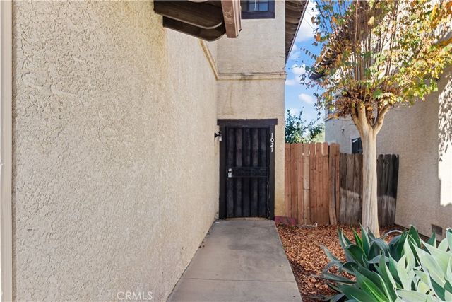 1021 S Reservoir, Pomona, CA 91766