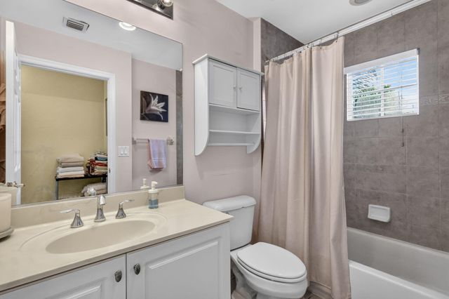7890 JEWELWOOD Drive, Boynton Beach, FL 33437