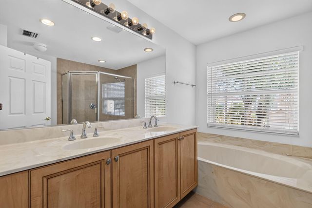 7890 JEWELWOOD Drive, Boynton Beach, FL 33437