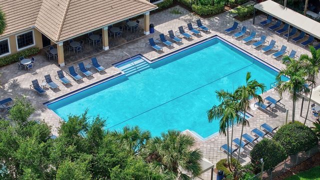 7890 JEWELWOOD Drive, Boynton Beach, FL 33437