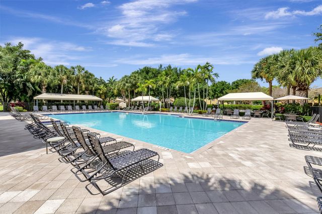 7890 JEWELWOOD Drive, Boynton Beach, FL 33437