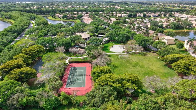 7890 JEWELWOOD Drive, Boynton Beach, FL 33437