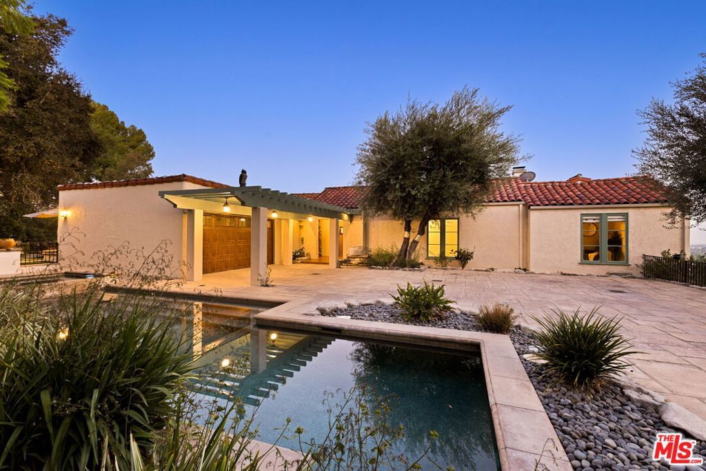 1395 Inverness Drive, Pasadena, CA 91103 — exterior