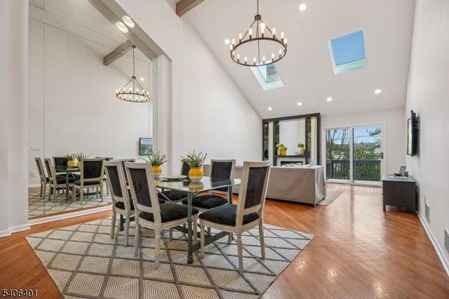 22 Moran Rd, West Orange Twp., NJ 07052