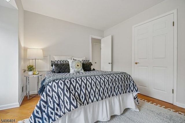 22 Moran Rd, West Orange Twp., NJ 07052