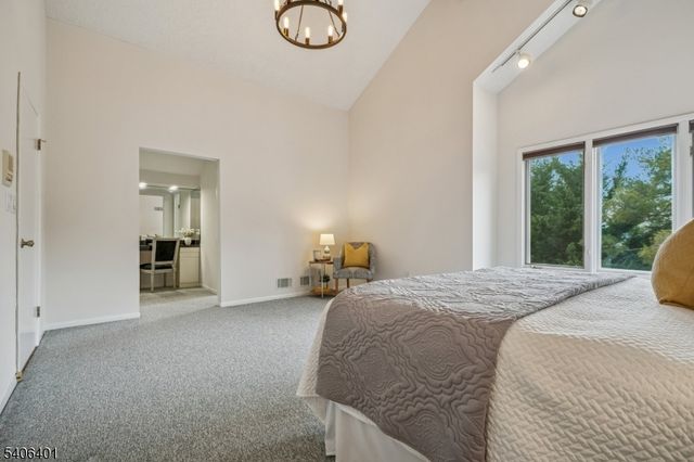 22 Moran Rd, West Orange Twp., NJ 07052