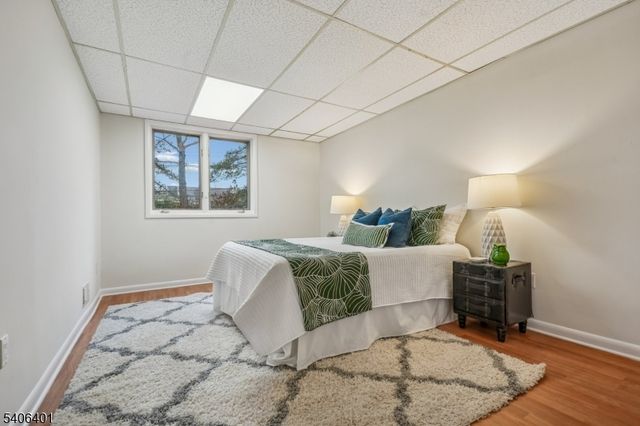 22 Moran Rd, West Orange Twp., NJ 07052