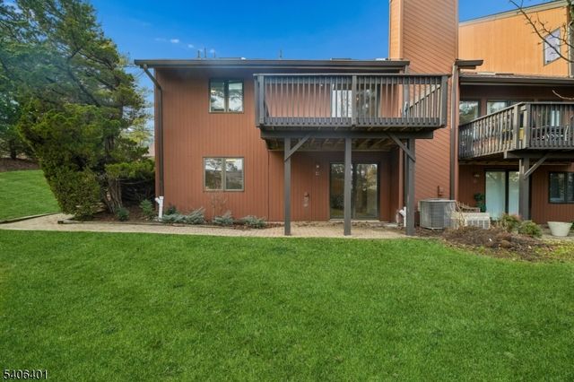 22 Moran Rd, West Orange Twp., NJ 07052