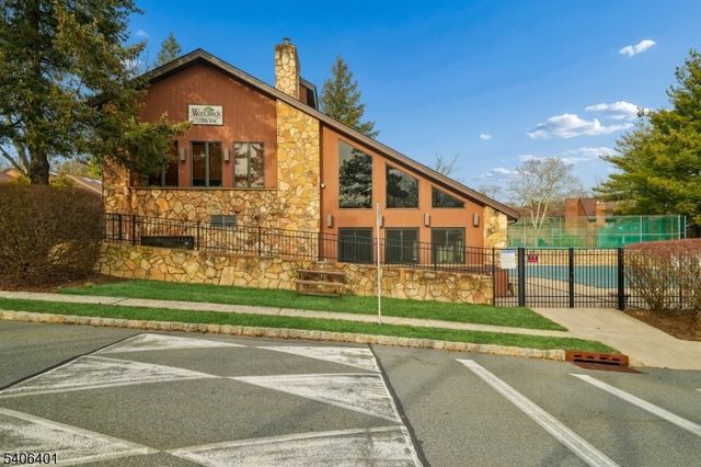 22 Moran Rd, West Orange Twp., NJ 07052