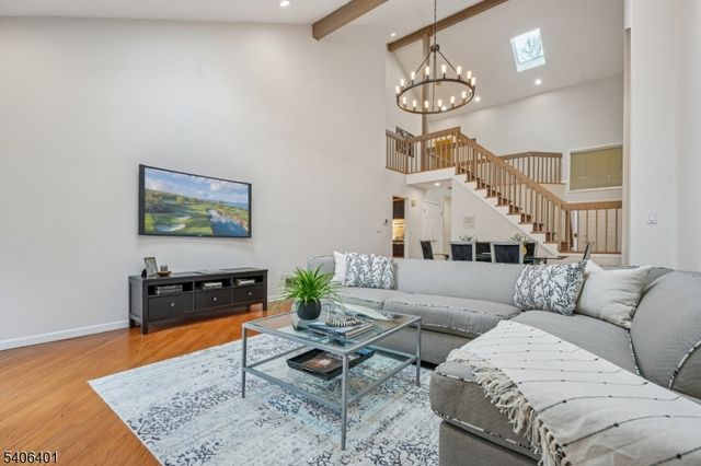 22 Moran Rd, West Orange Twp., NJ 07052