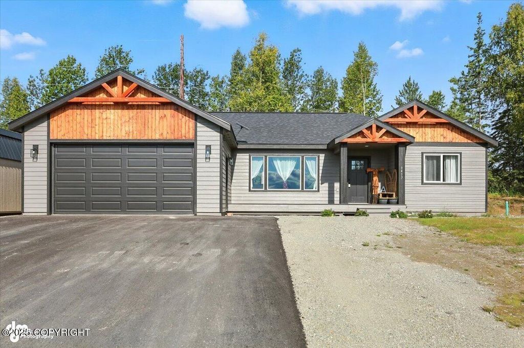 9417 W Keshon Circle, Wasilla, AK 99623