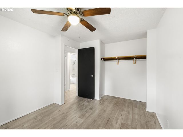 6364 Sw 192ND Ave, Beaverton, OR 97078