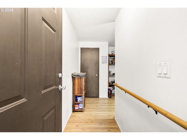 6364 Sw 192ND Ave, Beaverton, OR 97078