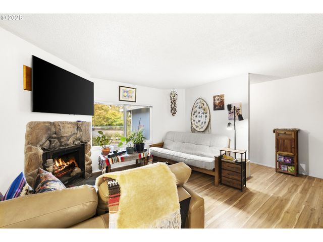 6364 Sw 192ND Ave, Beaverton, OR 97078