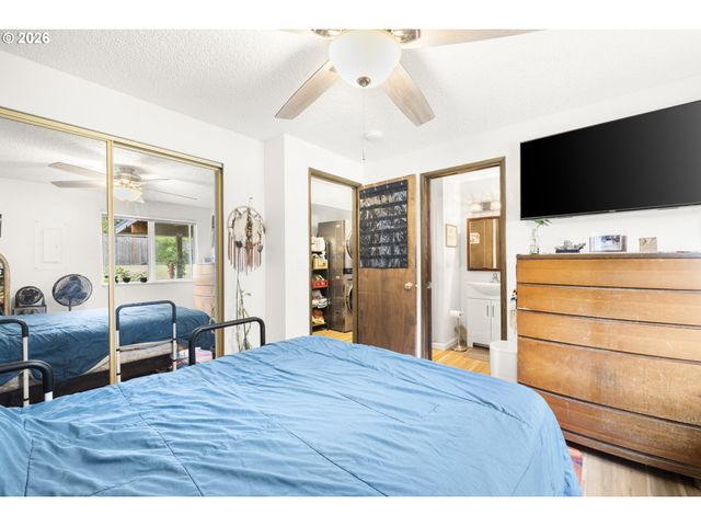 6364 Sw 192ND Ave, Beaverton, OR 97078