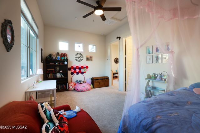 2567 W Plateau Ridge Drive, Oro Valley, AZ 85742