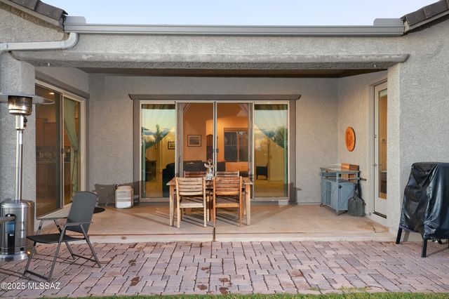 2567 W Plateau Ridge Drive, Oro Valley, AZ 85742