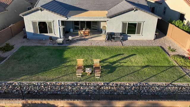 2567 W Plateau Ridge Drive, Oro Valley, AZ 85742