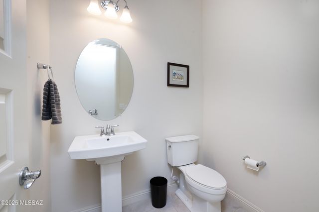 2567 W Plateau Ridge Drive, Oro Valley, AZ 85742