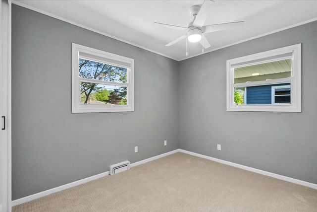 W67N408 Grant AVENUE, Cedarburg, WI 53012