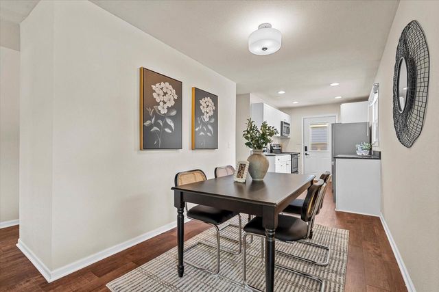 W67N408 Grant AVENUE, Cedarburg, WI 53012