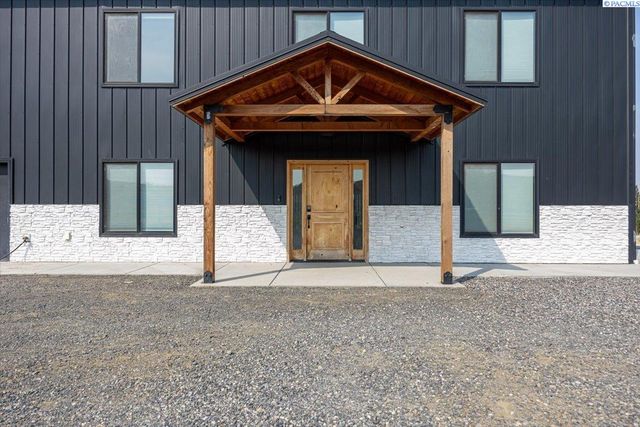 246614 E Hover Rd, Kennewick, WA 99337