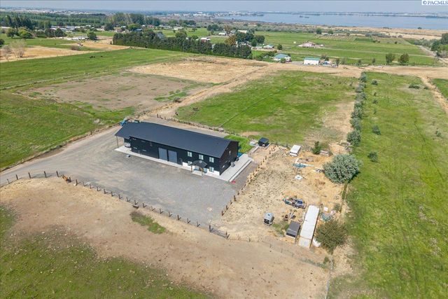 246614 E Hover Rd, Kennewick, WA 99337
