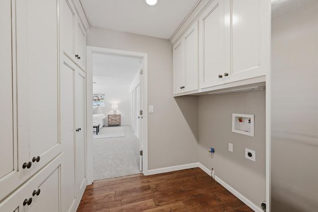 7585 Gold Dr, Loomis, CA 95650