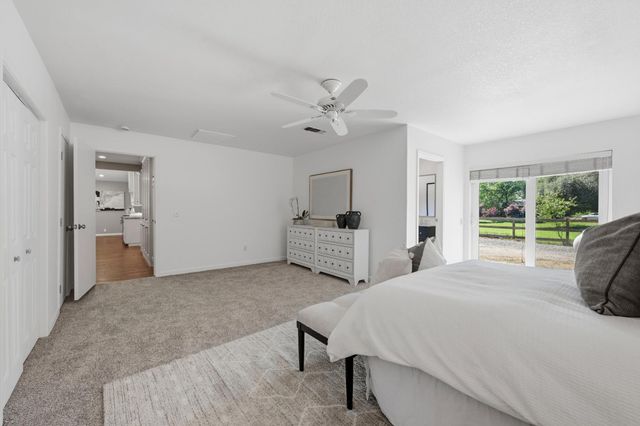 7585 Gold Dr, Loomis, CA 95650