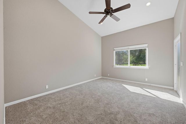 7585 Gold Dr, Loomis, CA 95650