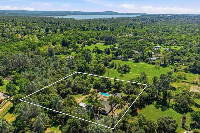 7585 Gold Dr, Loomis, CA 95650