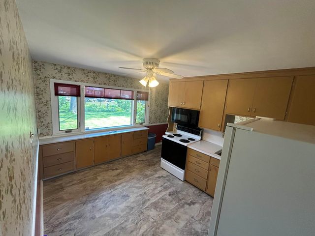 512 Handy Drive, Bay City, MI 48706