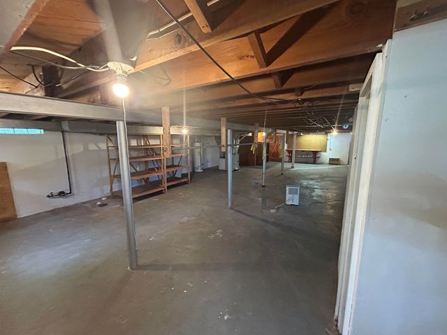 512 Handy Drive, Bay City, MI 48706