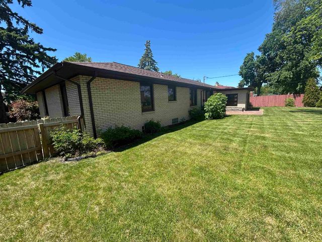 512 Handy Drive, Bay City, MI 48706