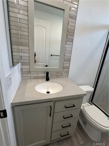 17261 Gothard 13, Huntington Beach, CA 92647