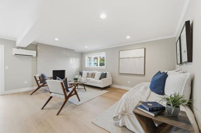 1104 Eden Bower Lane, Redwood City, CA 94061