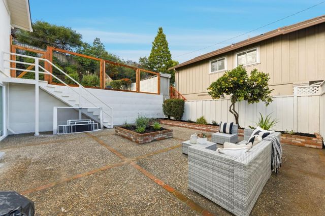 1104 Eden Bower Lane, Redwood City, CA 94061