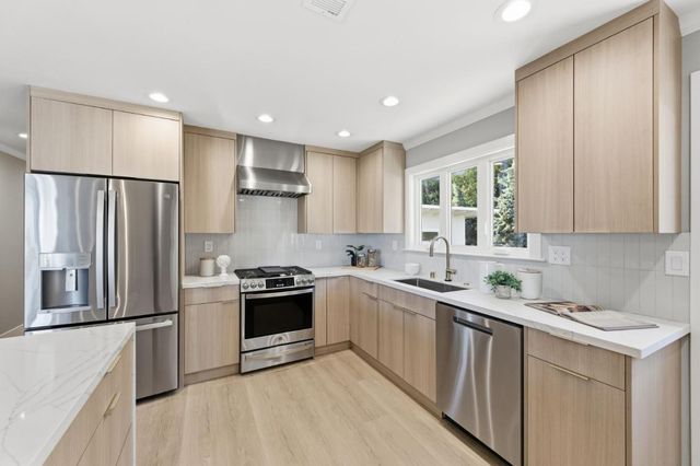 1104 Eden Bower Lane, Redwood City, CA 94061