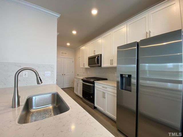 724 Westec Way, Fuquay Varina, NC 27526