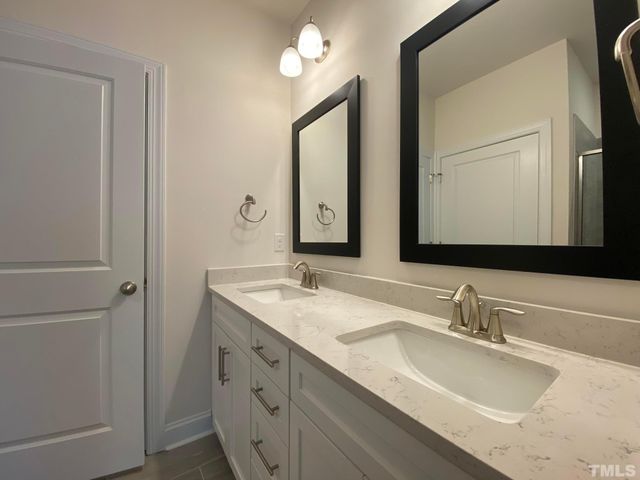 724 Westec Way, Fuquay Varina, NC 27526