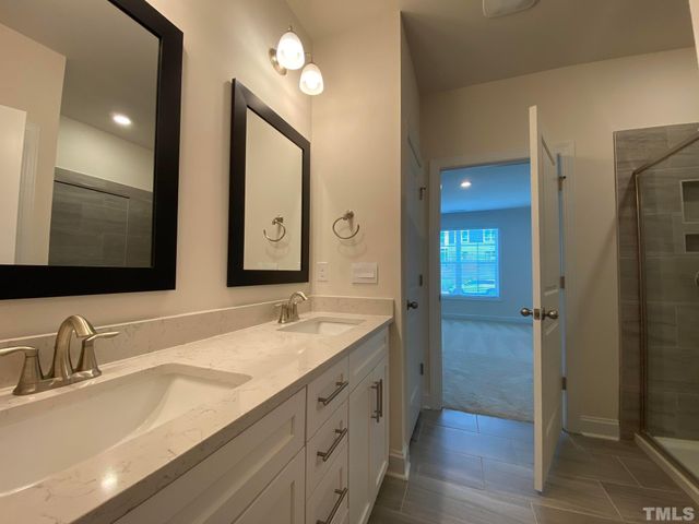 724 Westec Way, Fuquay Varina, NC 27526