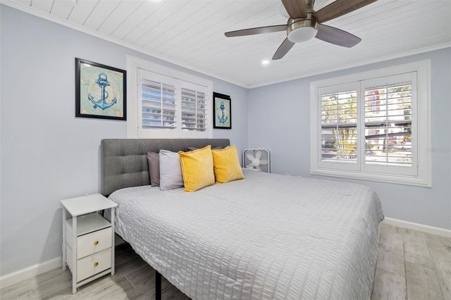 9022 MIDNIGHT PASS ROAD, Sarasota, FL 34242