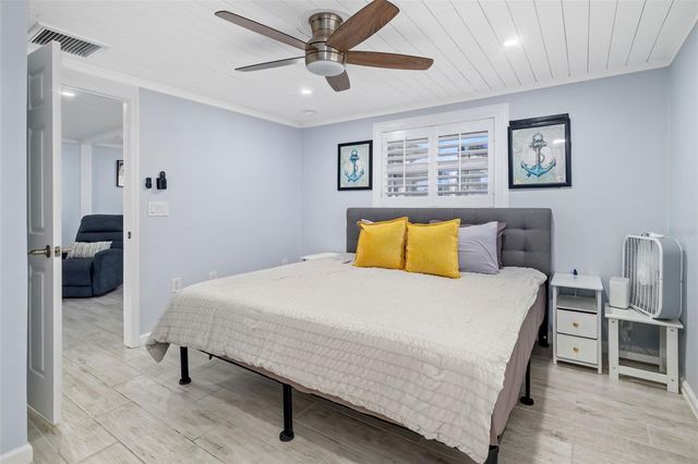 9022 MIDNIGHT PASS ROAD, Sarasota, FL 34242