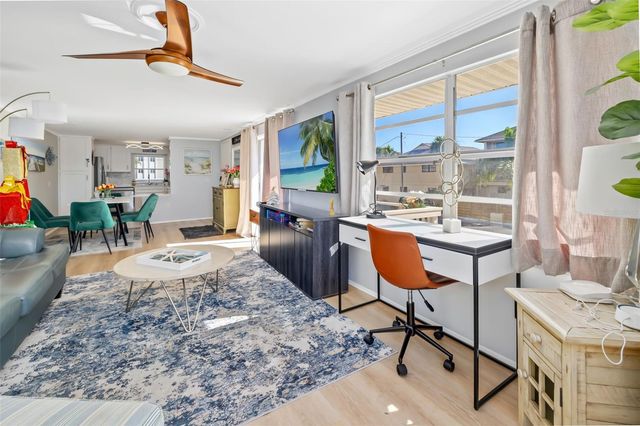 9022 MIDNIGHT PASS ROAD, Sarasota, FL 34242