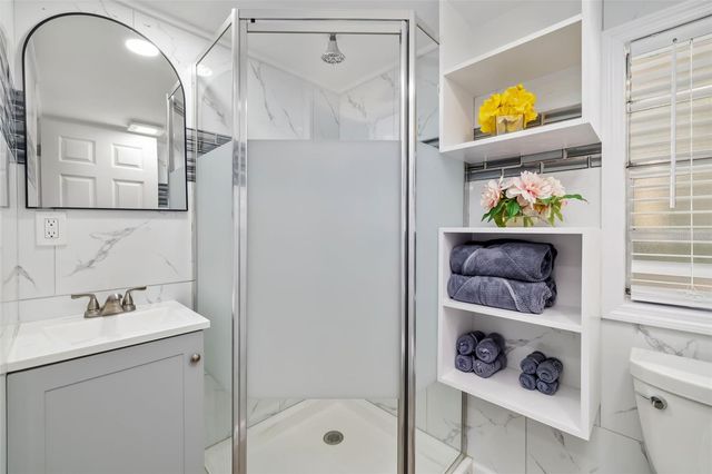 9022 MIDNIGHT PASS ROAD, Sarasota, FL 34242