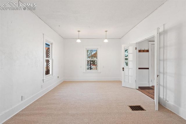 219 E Jefferson Street, Colorado Springs, CO 80907